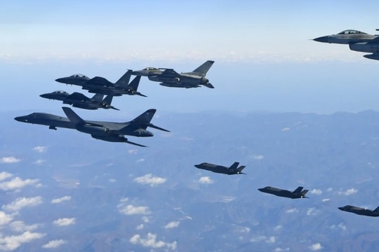 Hàn Quốc và Mỹ tập trận chung trên không