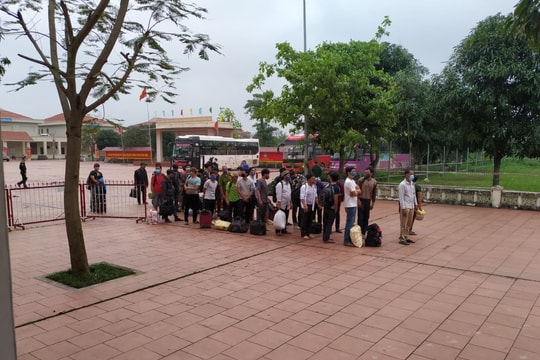 52 công dân Nghệ An vi phạm quy định cách giãn của Chính phủ Lào đã được tạo điều kiện cho về nước