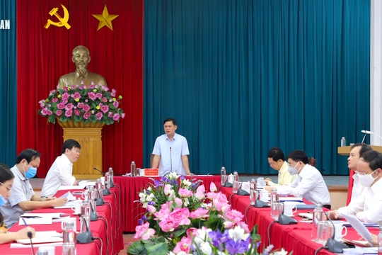 Ban Thường vụ Tỉnh ủy họp phiên thường kỳ tháng 4