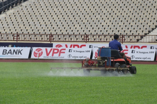 Sông Lam Nghệ An sẽ xin VPF đá trên sân Vinh trong thời gian cải tạo