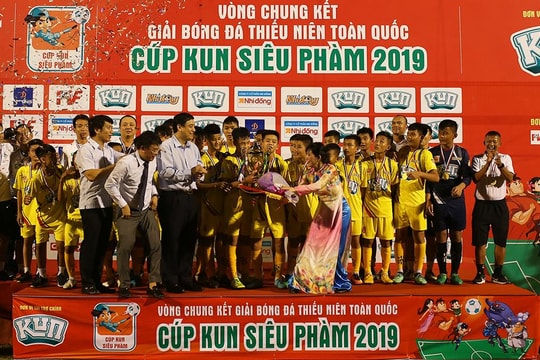 Sông Lam Nghệ An làm chủ nhà VCK Thiếu niên và vòng loại U15 toàn quốc 2020