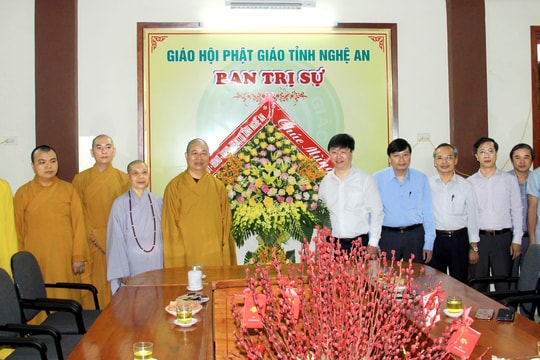 Chủ tịch UBND tỉnh chúc mừng Giáo hội Phật giáo Việt Nam tỉnh Nghệ An nhân Đại lễ Phật đản 2020