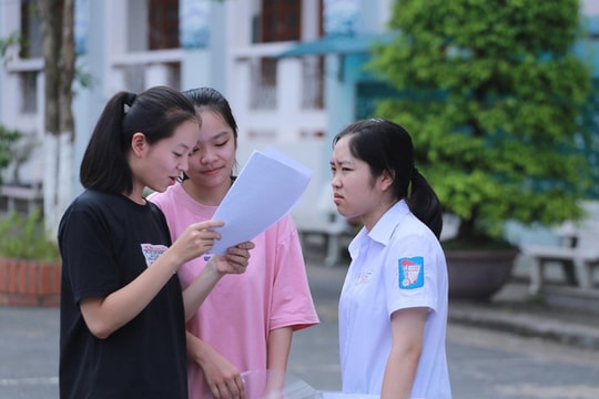 Bộ GD&ĐT công bố đề tham khảo thi tốt nghiệp THPT 2020