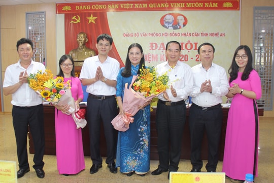 Xây dựng bản lĩnh, lan tỏa hình ảnh cán bộ chuyên trách cơ quan HĐND tỉnh