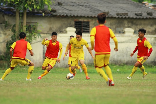 Hồ Phúc Tịnh ghi bàn, Sông Lam Nghệ An thắng giao hữu U19 SLNA