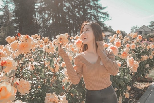 Hương Tràm chia sẻ ý nghĩa đặc biệt của tên mình, nhân dịp sinh nhật tại Mỹ