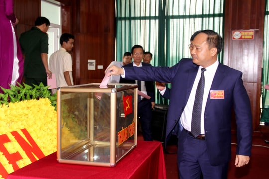 39 đồng chí được bầu vào Ban Chấp hành Đảng bộ huyện Yên Thành khóa XXVII, nhiệm kỳ 2020-2025 