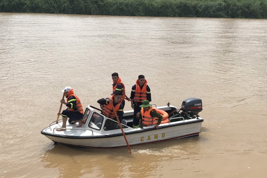 Để lại tâm thư, nam thanh niên nghi nhảy cầu sông Hiếu tự vẫn