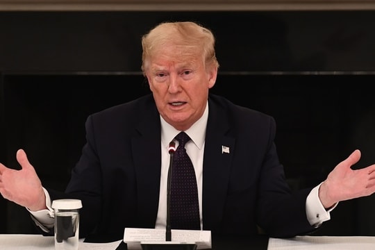 Trump tiết lộ đang dùng thuốc chống sốt rét