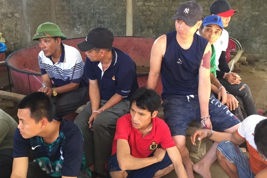 Đột kích sới gà, bắt giữ 27 đối tượng