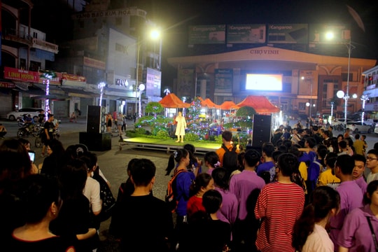 Phố đêm Cao Thắng (TP Vinh) chính thức hoạt động trở lại 