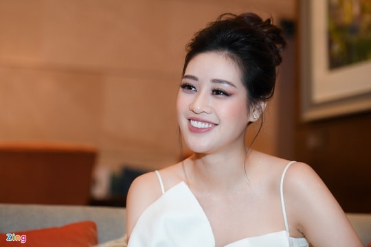 Khánh Vân: 'Sau một đêm ngủ dậy, tôi bỗng có nhà và xe mới'