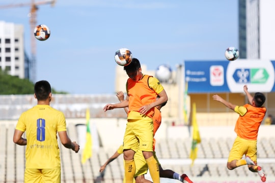 TRỰC TIẾP: Sông Lam Nghệ An - Bình Định (Vòng loại Cúp QG 2020)