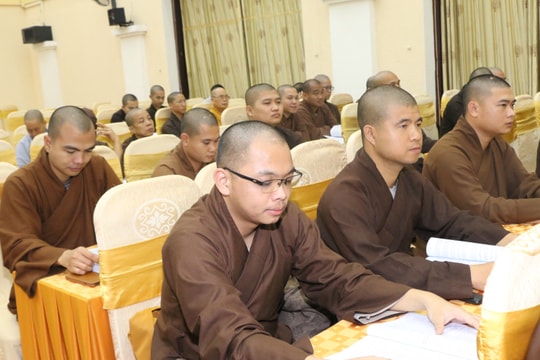 Nâng cao nhận thức pháp luật về tôn giáo cho tăng ni, tu sỹ, chức việc Phật giáo 