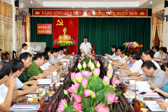 Chủ tịch UBND tỉnh: Nam Đàn phải nỗ lực, quyết tâm cao để đạt huyện nông thôn mới kiểu mẫu