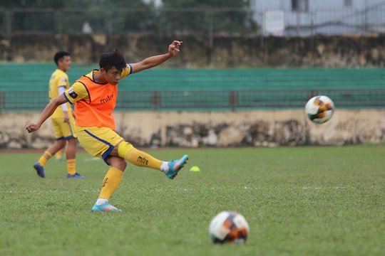 Phan Văn Đức bình phục ngay trước trận gặp Bà Rịa - Vũng Tàu