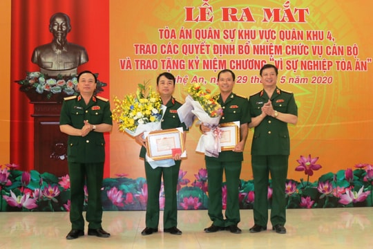 Ra mắt Tòa án quân sự khu vực Quân khu 4