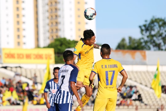 Nhìn lại trận thua của SLNA trước Bà Rịa - Vũng Tàu