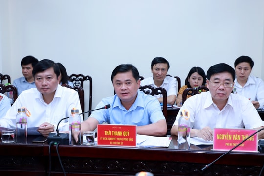 Bí thư Tỉnh ủy tiếp công dân định kỳ tháng 6