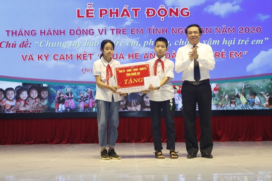 Chung tay vì một mùa hè an toàn cho trẻ 