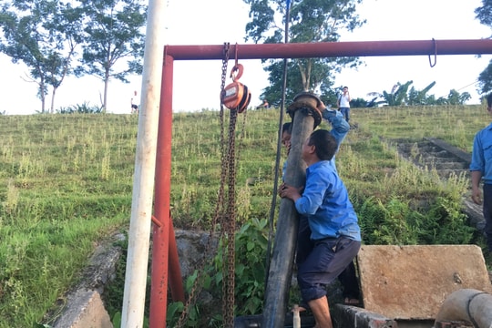 Hơn 7.800 hộ dân mất nước sinh hoạt sau sự cố vỡ đập Bara Đô Lương