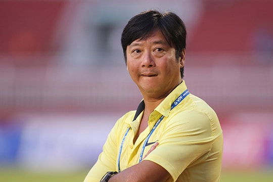 'Điểm' những chiếc ghế huấn luyện viên V.League lung lay