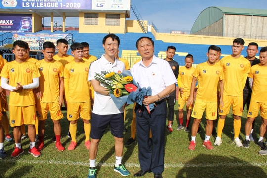 HLV Nguyễn Thành Công chính thức dẫn dắt Thanh Hóa, ra mắt trận gặp SLNA