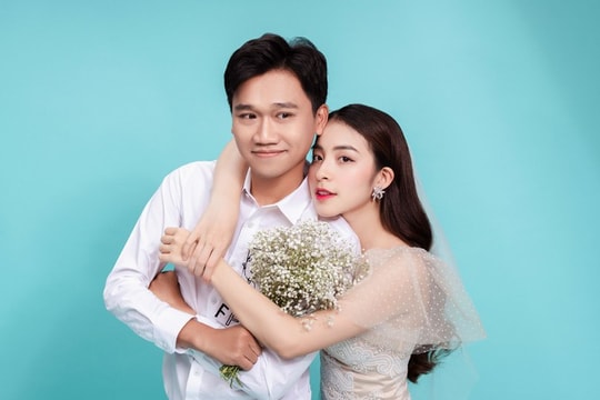 Ảnh tình tứ của Xuân Nghị - Trần Vân và nghi vấn phim giả tình thật