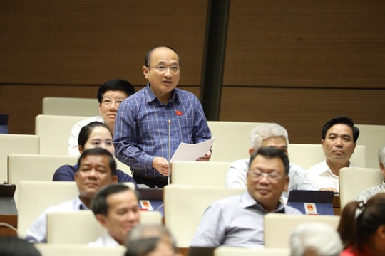 Đại biểu Quốc hội tỉnh Nghệ An góp ý 3 nội dung vào Dự thảo Luật Biên phòng