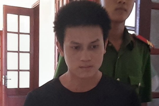 Xâm hại bé 7 tuổi, gã trai bản ở Nghệ An lĩnh án 20 năm tù