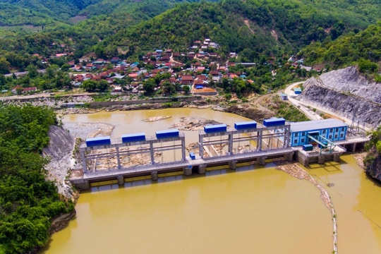 Thiếu tướng Nguyễn Hữu Cầu: Sẽ kiến nghị di dời các hộ dân còn lại ở Thủy điện bản Ang