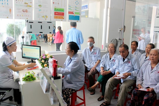 Hỗ trợ miễn phí cho bệnh nhân mắc bệnh tăng huyết áp, đái tháo đường tại Bệnh viện Đa khoa TP Vinh