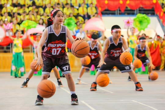 Những hình ảnh ấn tượng tại lễ khai mạc Hội khỏe Phù Đổng tỉnh Nghệ An