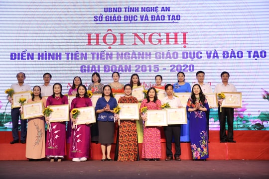 Ngành giáo dục Nghệ An vinh danh 153 điển hình tiên tiến giai đoạn 2015 - 2020