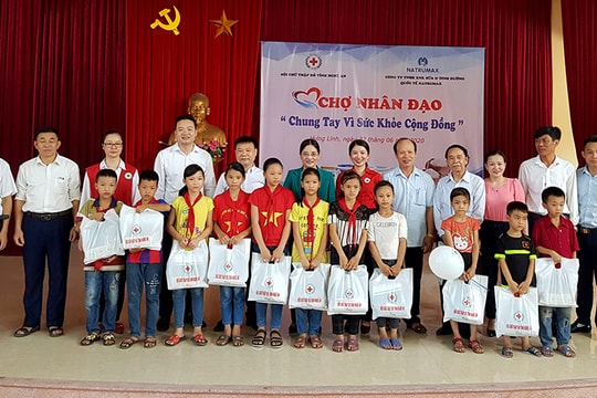 'Hội chợ nhân đạo' lần thứ 2 được tổ chức tại Nghệ An