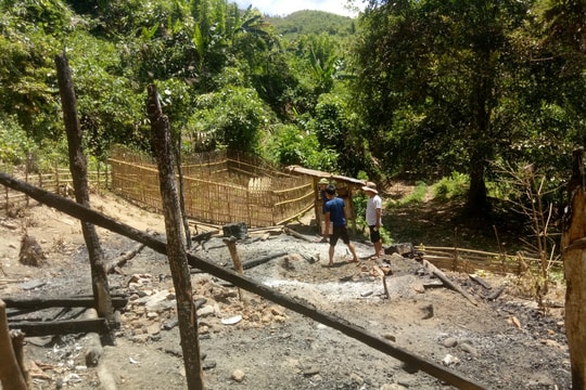 Một phụ nữ tử vong vụ cháy rụi lán sản xuất bản vùng cao Nghệ An  