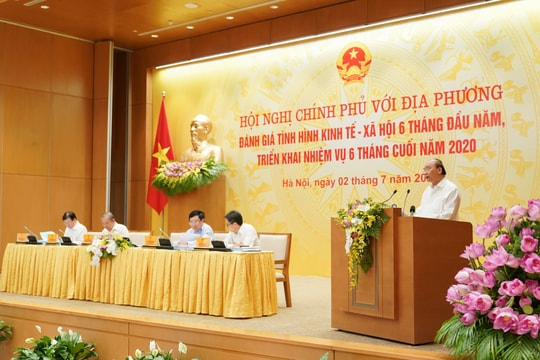 'Khó khăn gấp đôi, ta phấn đấu gấp ba, không chùn bước, không bàn lùi'