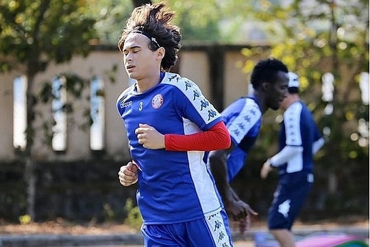 Hà Nội FC tuyên bố hỗ trợ trả lương cho Văn Hậu; Cầu thủ Việt kiều khoác áo U22 Việt Nam là ai?