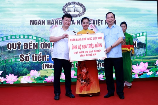 Ngành Ngân hàng hỗ trợ 21 tỷ đồng xây dựng 300 nhà tình nghĩa ở Nghệ An