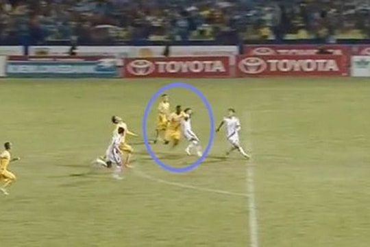 Những lần điển hình SLNA bị trọng tài thổi ép tại V.League 