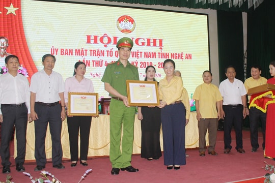 Phát huy vai trò của MTTQ các cấp tham gia phòng, chống tham nhũng, lãng phí