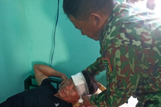 Kịp thời cấp cứu thuyền viên Nghệ An bị nạn trên biển