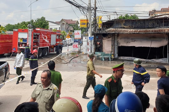 Cháy tiệm cầm đồ, hai mẹ con cùng người đàn ông thiệt mạng