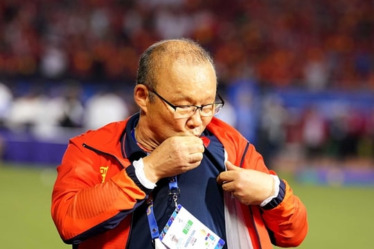 HLV Park Hang-seo sẽ gọi 10 gương mặt mới cho ĐTVN; Văn Hậu về nước gia nhập CLB nào?