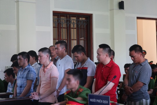 Cựu thiếu tá công an và 4 bị cáo trong đường dây buôn ma túy 'khủng' lĩnh án tử hình