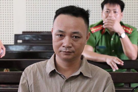 Đáp máy bay 'xuyên Việt' buôn heroin bị tóm gọn ở Nghệ An