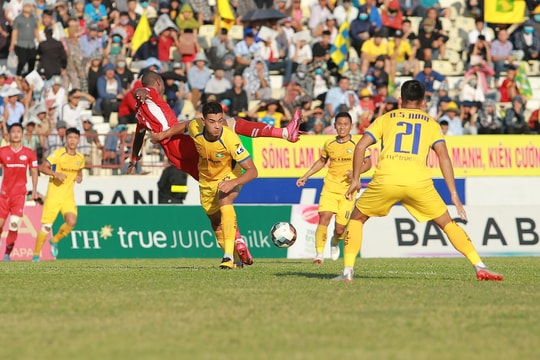 SLNA trắng tay trước Viettel, nối dài 5 trận không thắng tại V.League 2020