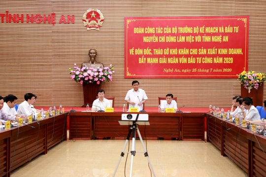 Bộ trưởng Nguyễn Chí Dũng: Nghệ An phải phát triển mạnh mẽ để dẫn dắt, chi phối toàn vùng