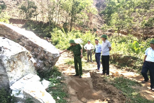 Phản ánh tình trạng khai thác trái phép quặng đá ở xã Châu Hồng của Báo Nghệ An là chính xác!