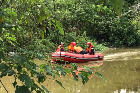 Người đàn ông đuối nước khi đi đánh cá tại khu vực Cầu Đước, TP Vinh